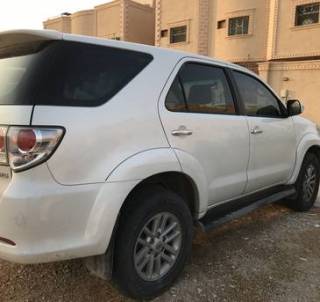 Toyota Fortuner, 2013, Automatic, 165 KM,