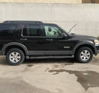 Ford Explorer, 2006, Automatic, 280000 KM, I Want To Sell My With Good Cond
