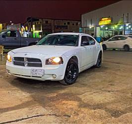 Dodge Charger, 2010, Automatic, 300000 KM, Full Auto. Great For Youth Young