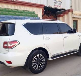 Nissan Patrol, 2016, Automatic, 228000 KM, Platinum Fully Loaded With Sunro