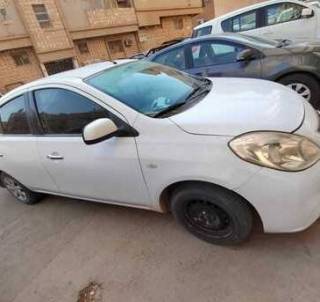 Nissan Sunny, 2014, Automatic, 180000 KM, Selling , S