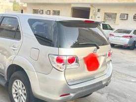 Toyota Fortuner, 2015, Automatic, 475000 KM, MODEL WITH EXCELLENT CONDITION