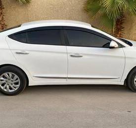 HYUNDAI ELANTRA, 2017, Automatic, 95000 KM, GLS 2000 CC MID OPTION