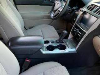 Ford Explorer, 2014, Automatic, 177000 KM, White In Excellent Condition