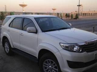 Toyota Fortuner, 2013, Automatic, 180000 KM, For Sale