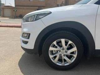 Hyundai Tucson Panaroma, 2019, Automatic, 194000 KM, Rear In Market Car Wit