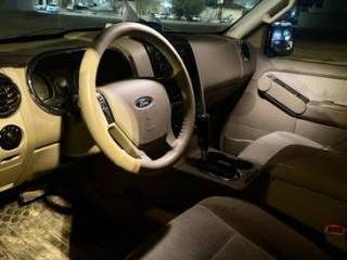 Ford Explorer, 2010, Automatic, 280000 KM, Ford Explore 4x4 For Urgent Sale