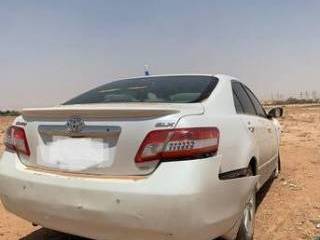 Toyota Camry, 2010, Automatic, 325000 KM, For Sale , Damaged