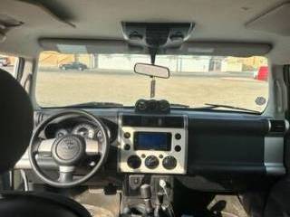 Toyota FJ Cruiser, 2021, Automatic, 88000 KM, Fully Loaded With 4x4 For Sal